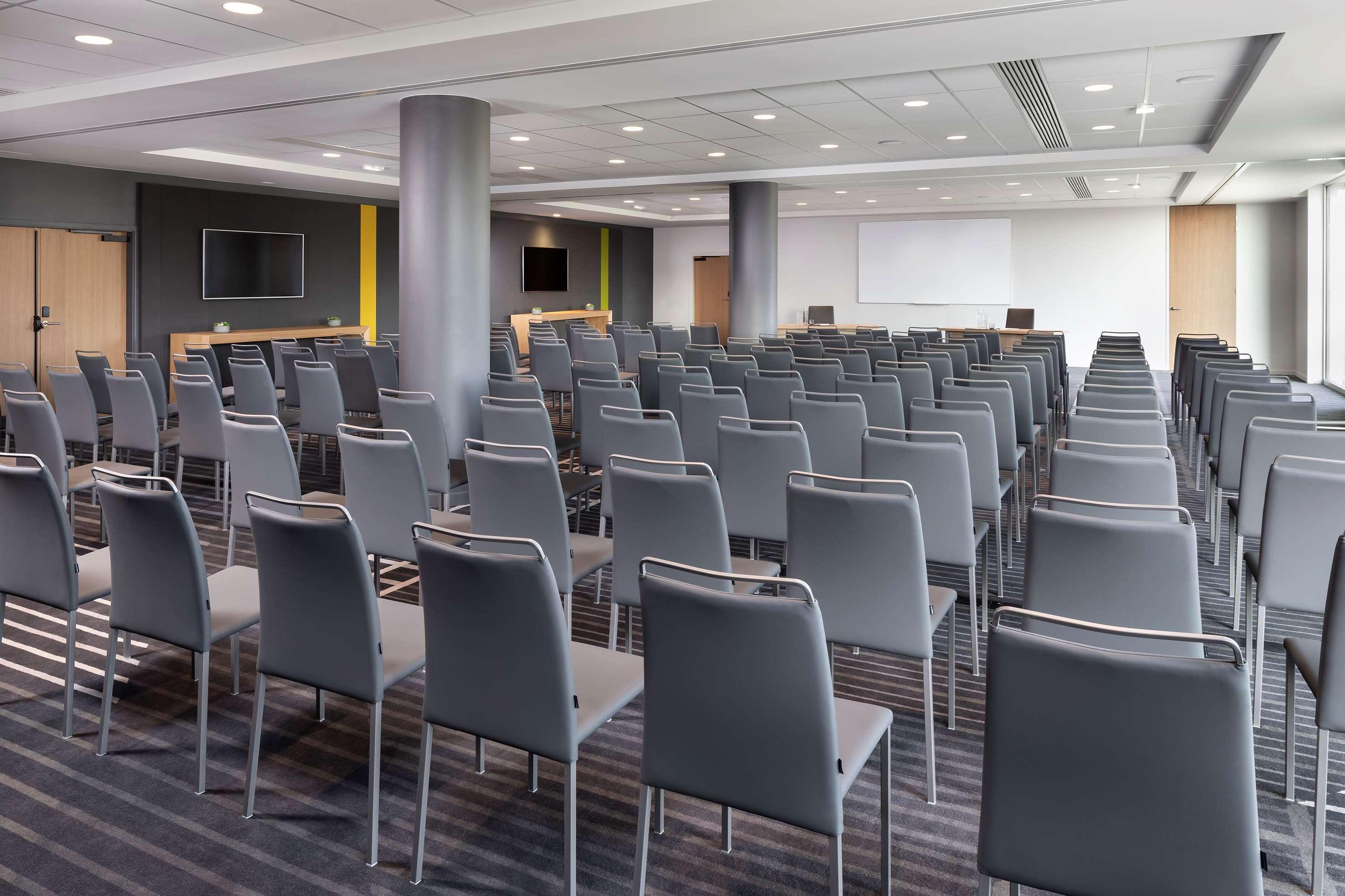Hotel Innside By Melia Paris Charles De Gaulle Airport 4*